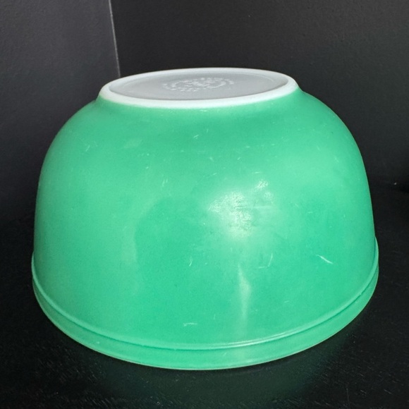 Pyrex 404, 403, 401 Primary Yellow, Green Blue Vintage Nesting Mixing Bowls - Picture 8 of 13